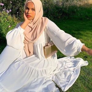 Meet your Posher, Hayat